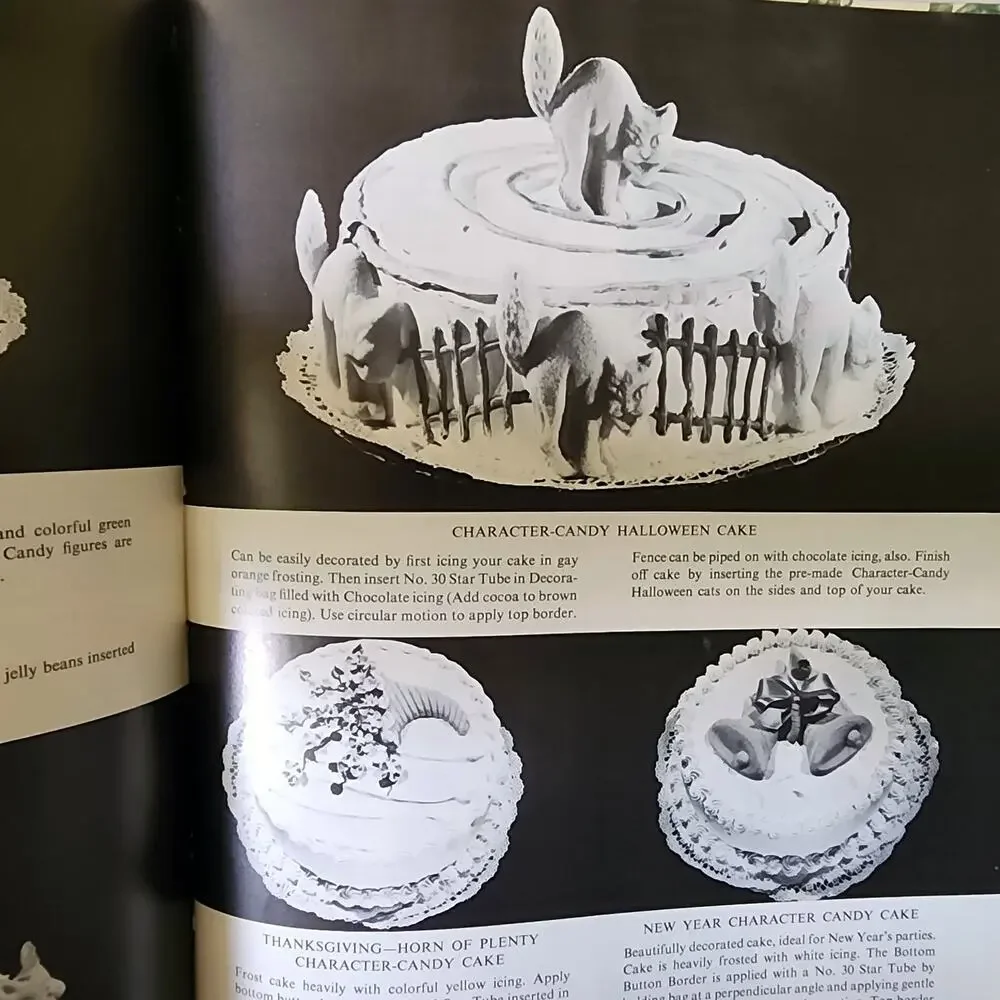 Modern Cake Decorating Wilton 1954 Second Edition Vintage Baking Cookbook Wilton